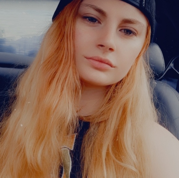 Meet your Posher, Grace - Picture 1 of 1